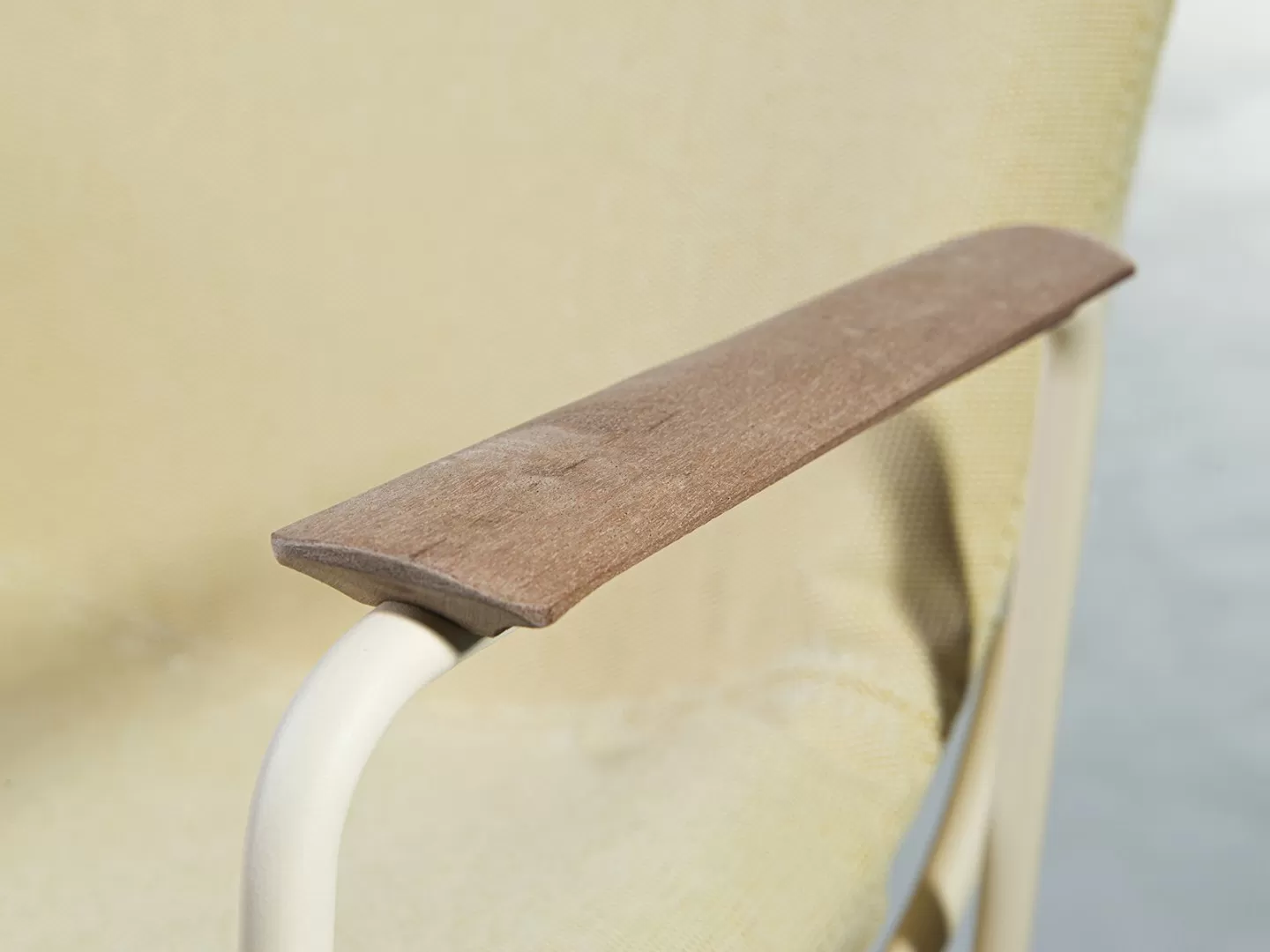 DRAAT_arm_outdoor_detail-1.webp